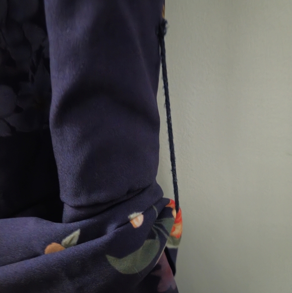 Eshakti custom- Navy floral - Picture 9 of 13